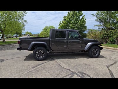 2026 Jeep Gladiator Sahara