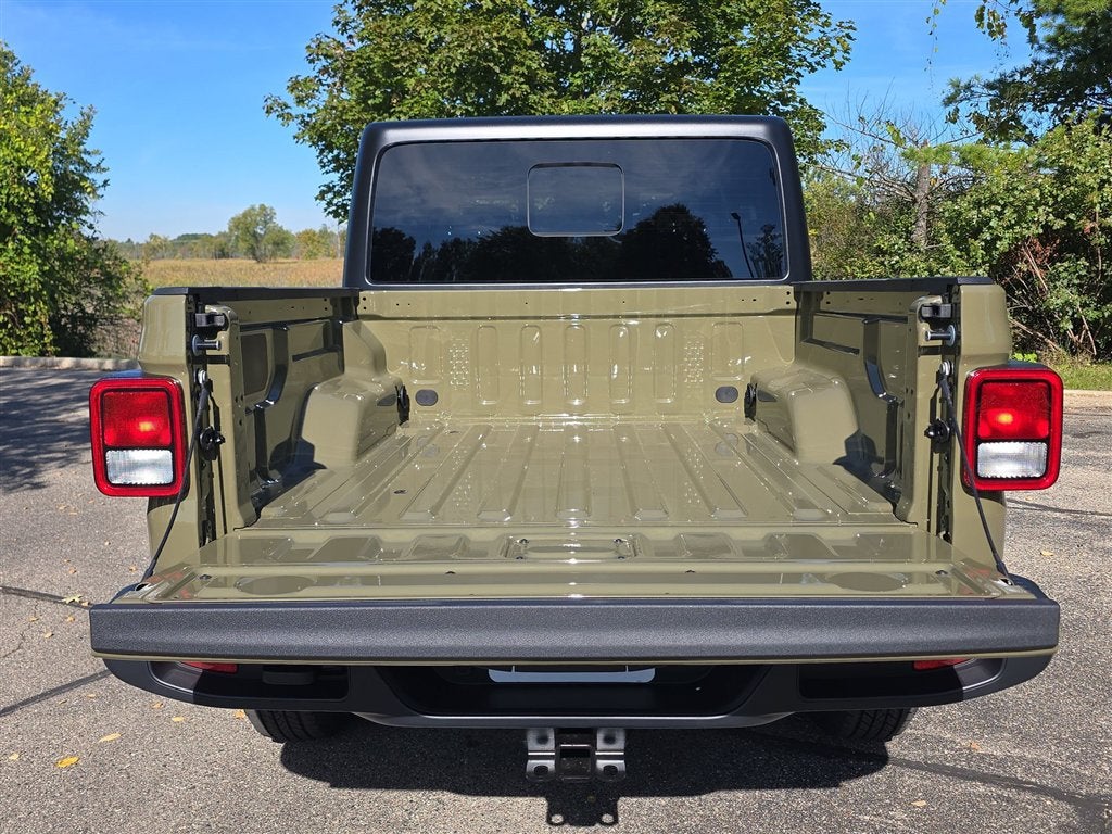 2027 Jeep Gladiator Sport S