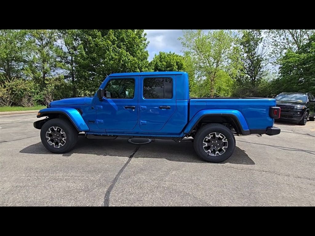 2026 Jeep Gladiator Sahara