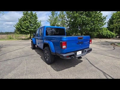 2026 Jeep Gladiator Sahara