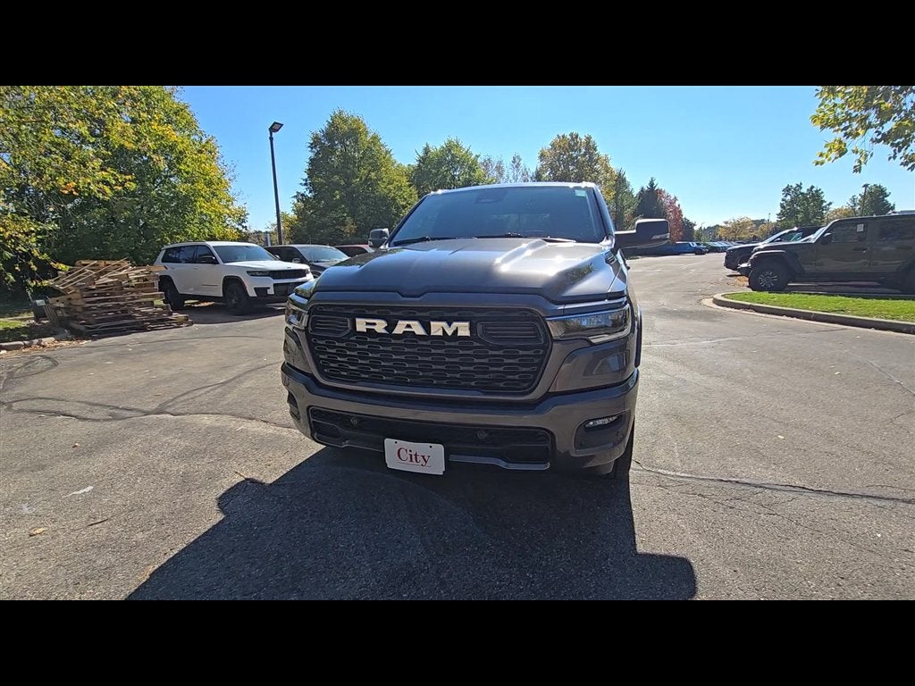 2027 RAM 1500 Big Horn/Lone Star