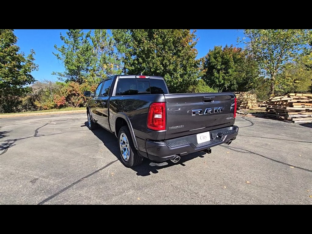 2027 RAM 1500 Big Horn/Lone Star
