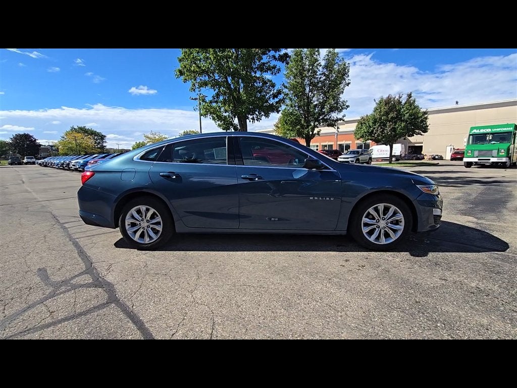 2025 Chevrolet Malibu LT