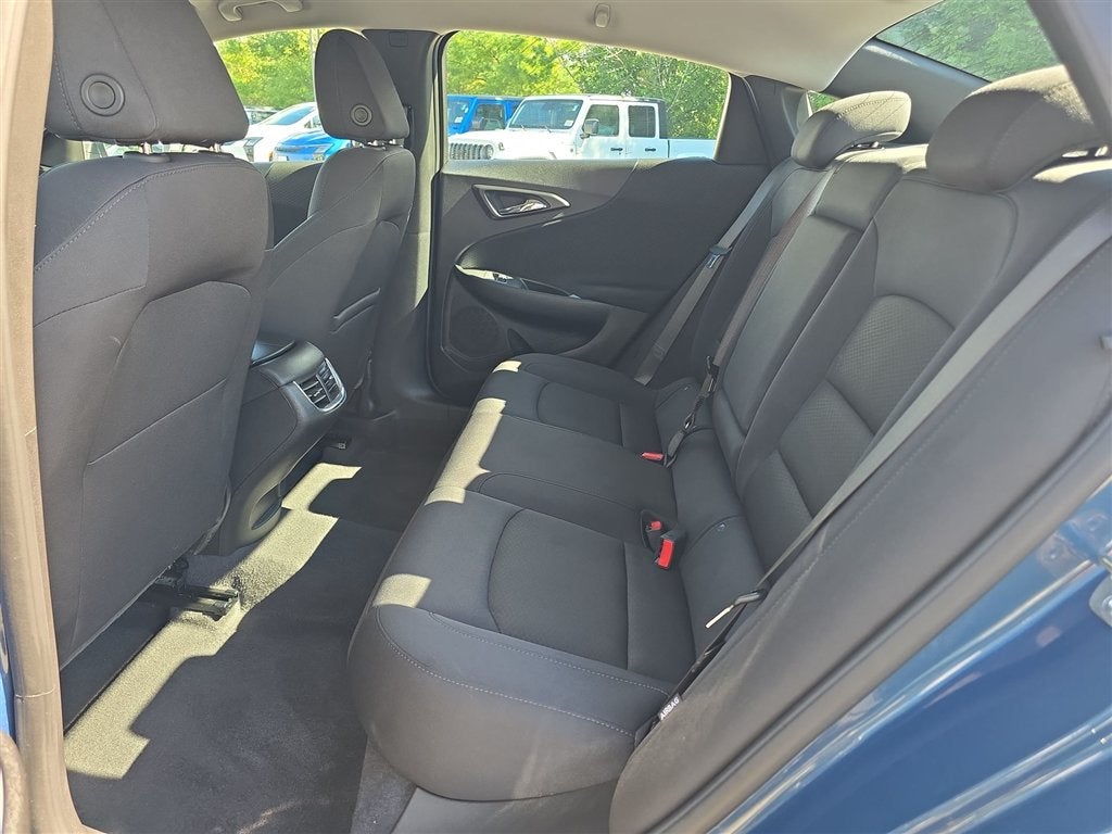 2025 Chevrolet Malibu LT