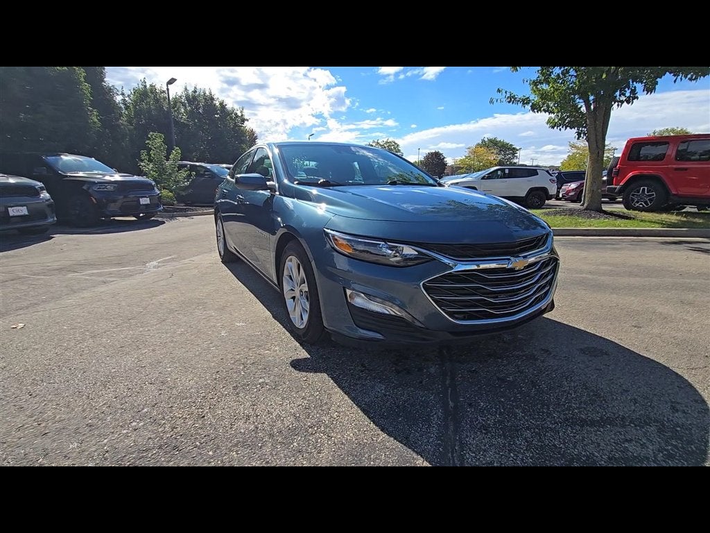 2025 Chevrolet Malibu LT