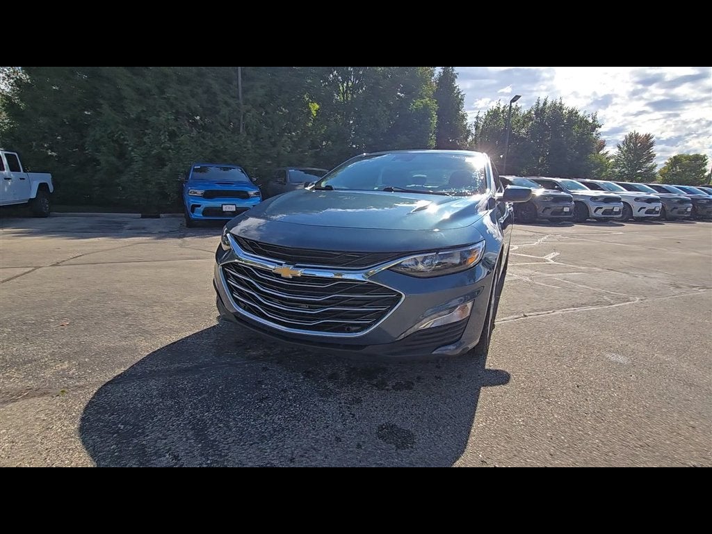 2025 Chevrolet Malibu LT