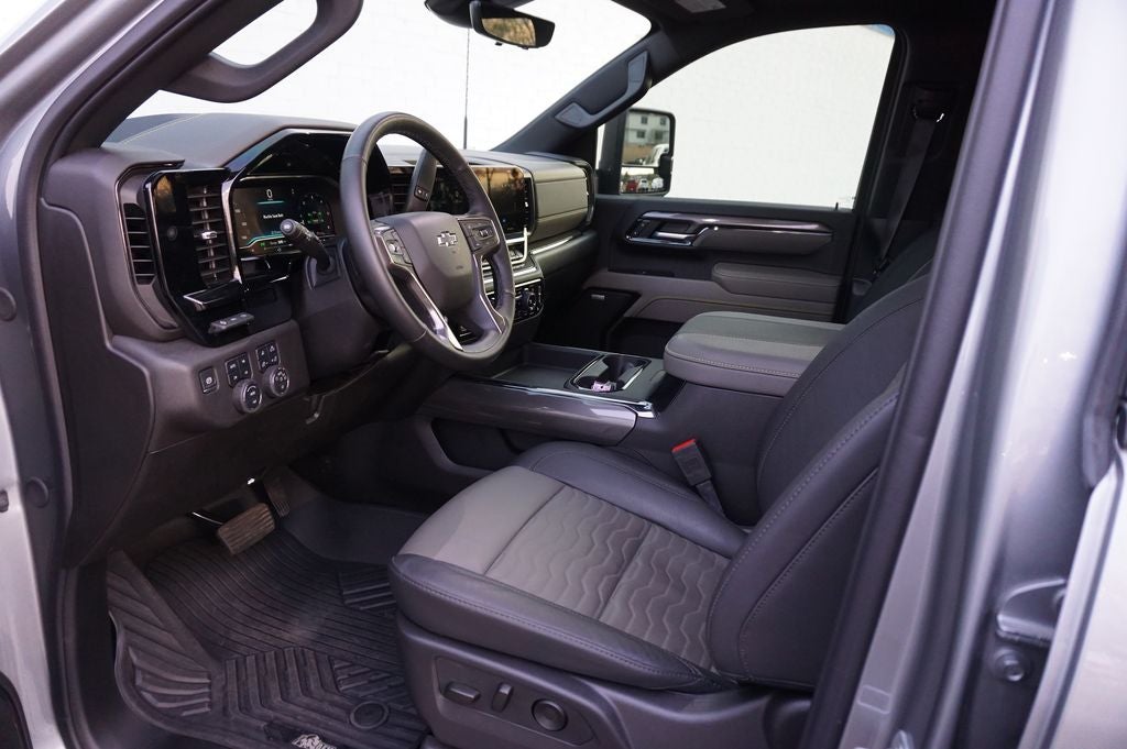 2025 Chevrolet Silverado 2500HD ZR2 Bison Edition