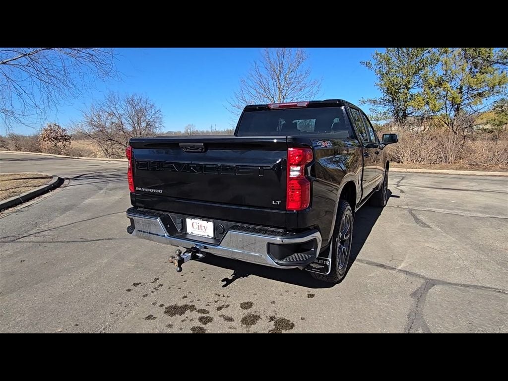 2024 Chevrolet Silverado 1500 LT