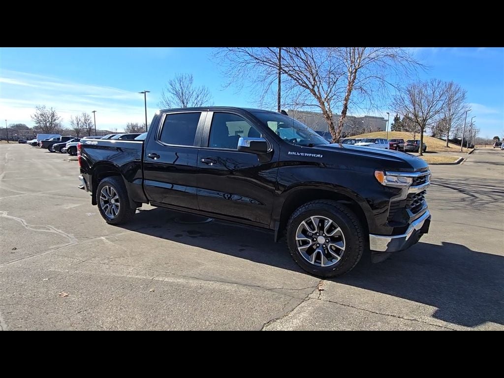 2024 Chevrolet Silverado 1500 LT
