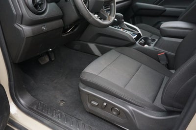 2024 Chevrolet Colorado Trail Boss Technology/Safety/Convenience Packages