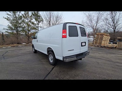 2025 Chevrolet Express 3500 Work Van Cargo