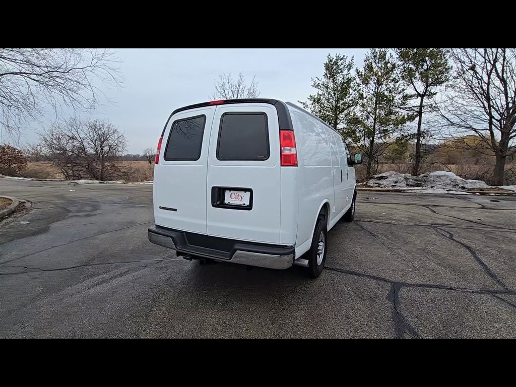 2025 Chevrolet Express 3500 Work Van Cargo