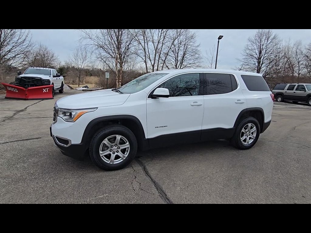 2017 GMC Acadia SLE-1