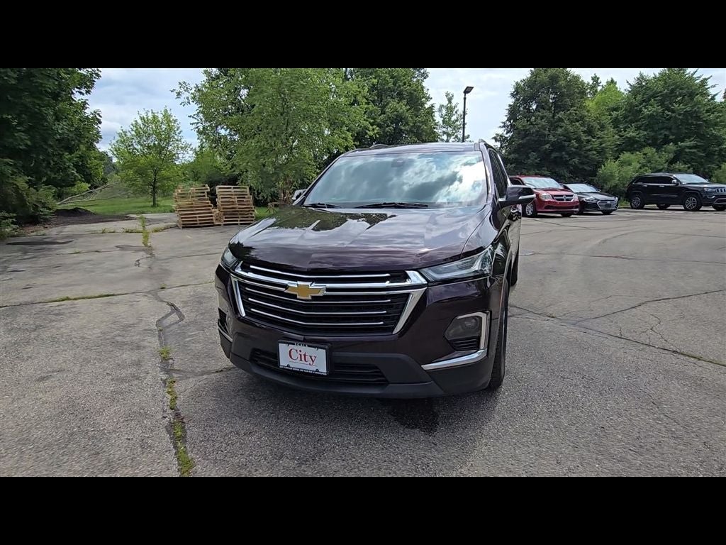 2023 Chevrolet Traverse LT Leather