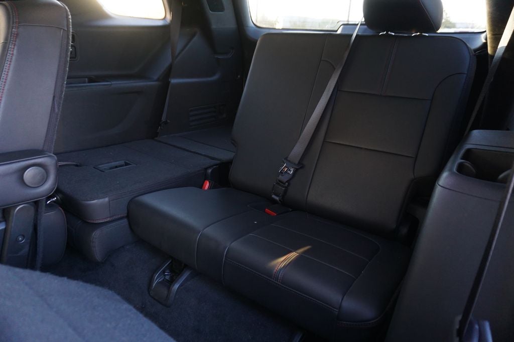 2023 Chevrolet Traverse RS Dual SkyScape