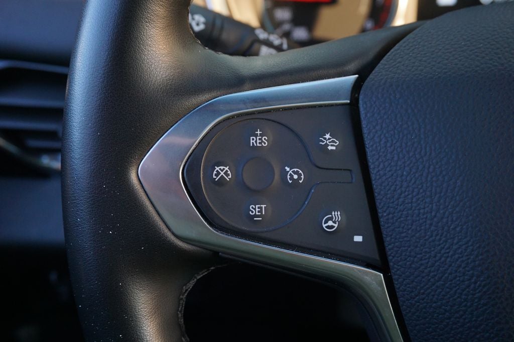 2023 Chevrolet Traverse RS Dual SkyScape