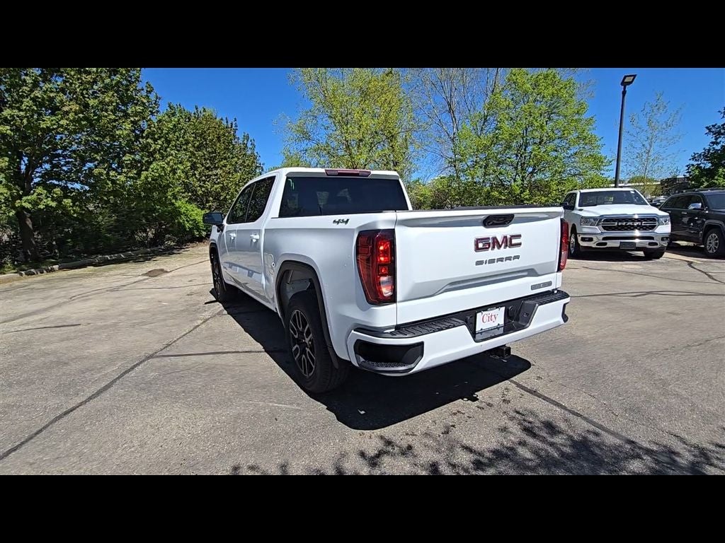 2025 GMC Sierra 1500 Elevation