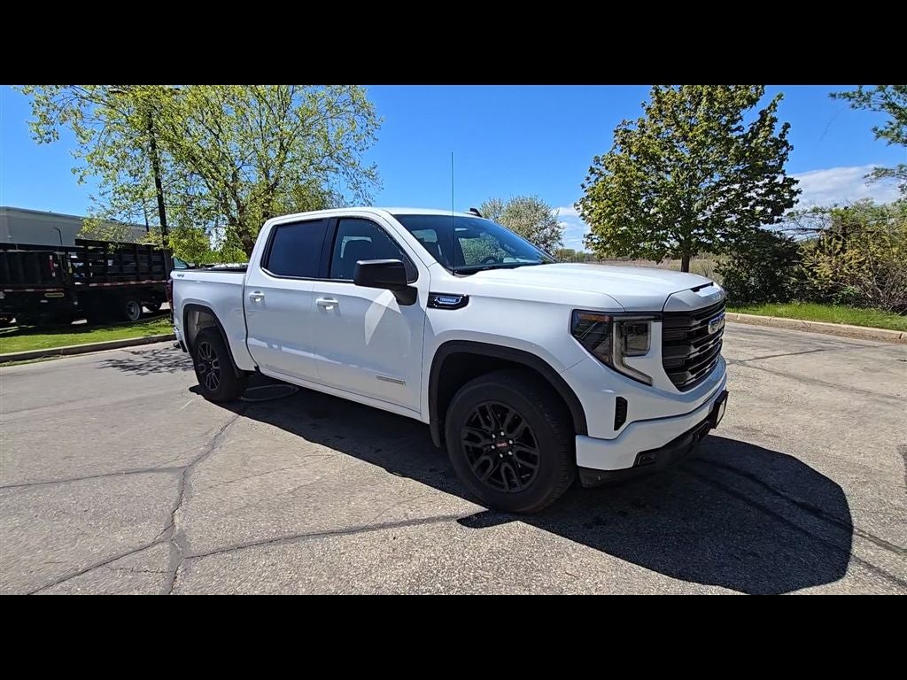 2025 GMC Sierra 1500 Elevation