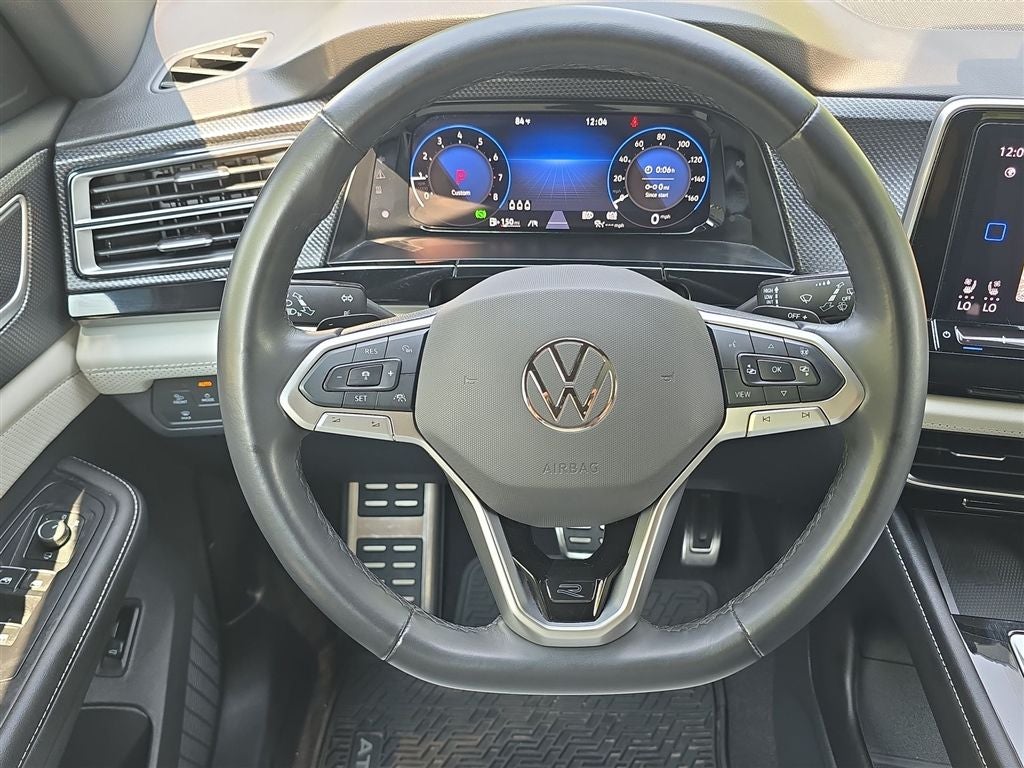 2024 Volkswagen Atlas Cross Sport 2.0T SEL Premium R-Line
