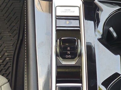 2024 Volkswagen Atlas Cross Sport 2.0T SEL Premium R-Line
