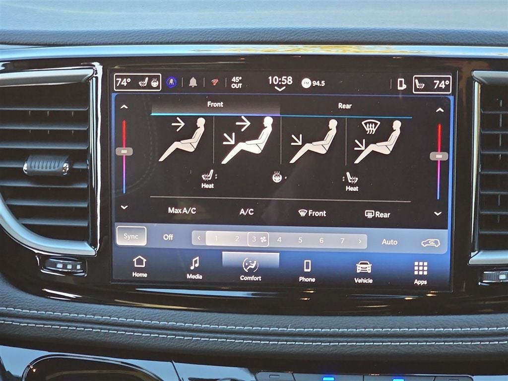 2026 Chrysler Pacifica Select