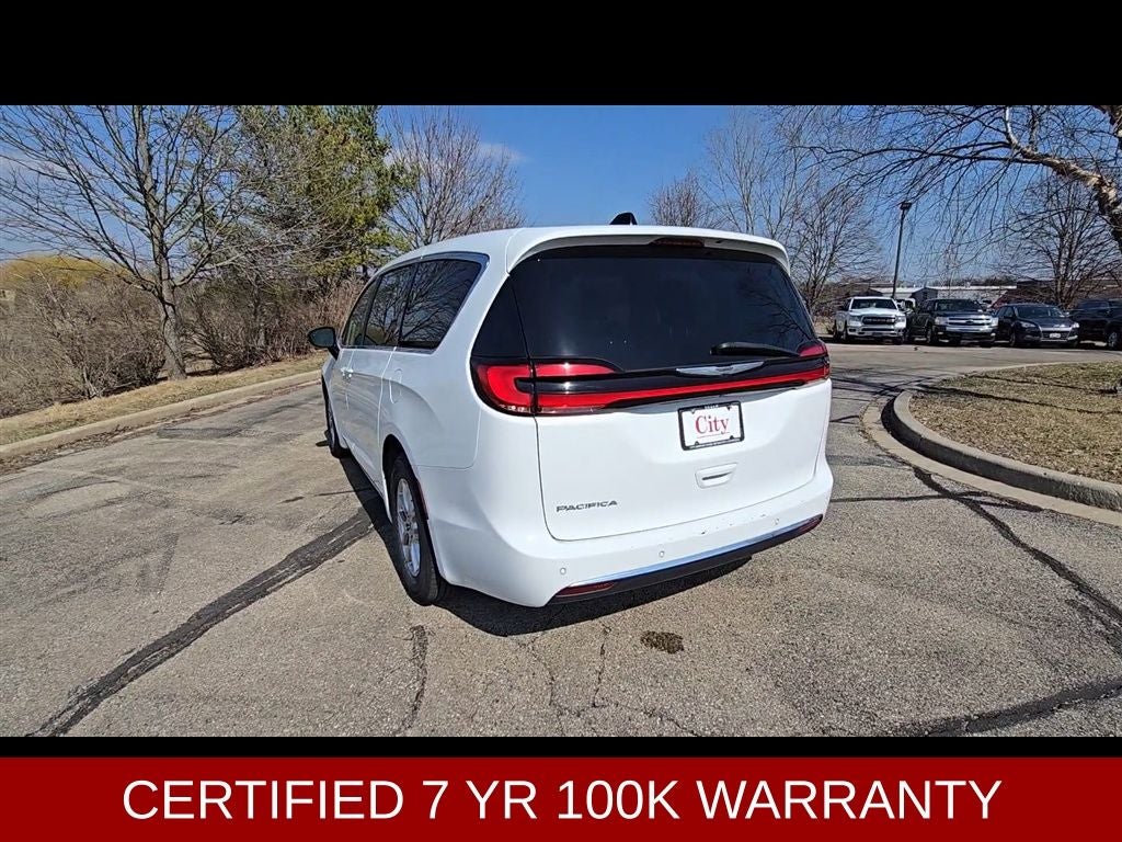 2024 Chrysler Pacifica Touring L