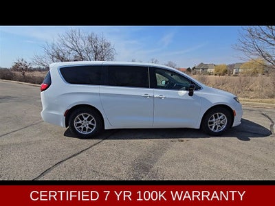 2024 Chrysler Pacifica Touring L