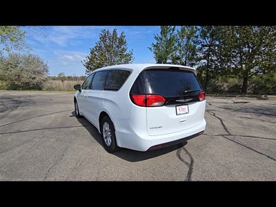 2026 Chrysler Voyager LX