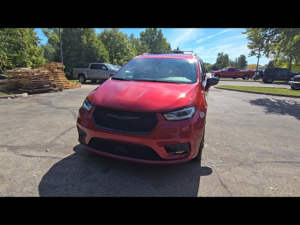 2025 Chrysler Pacifica Limited
