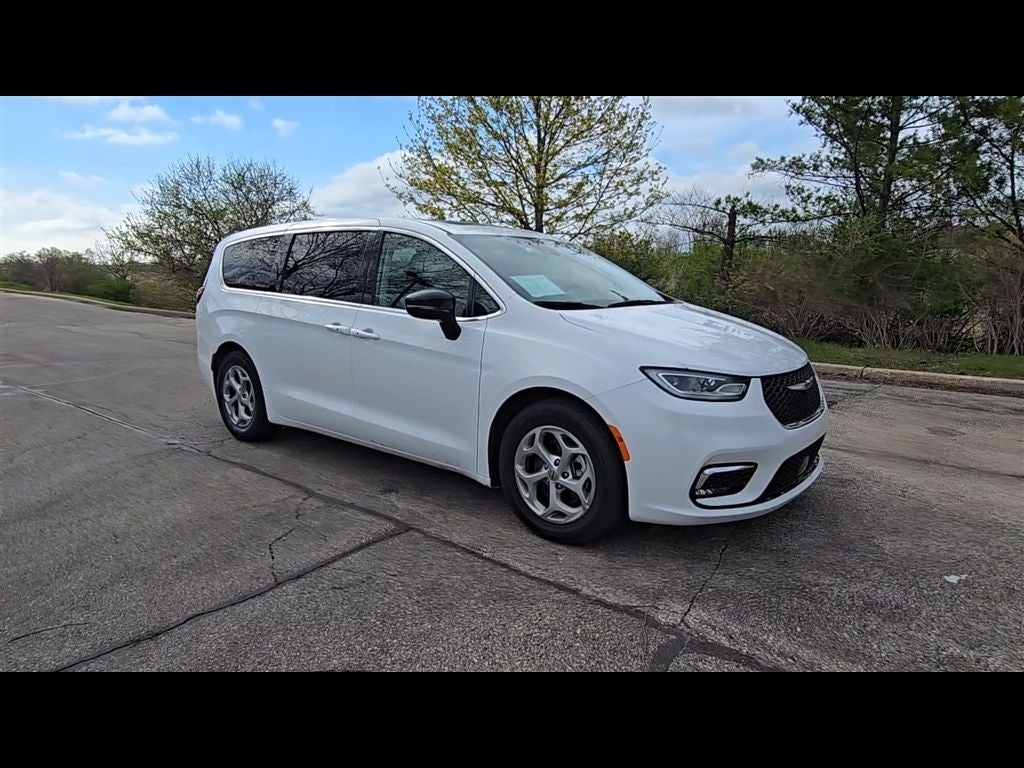 2024 Chrysler Pacifica Limited