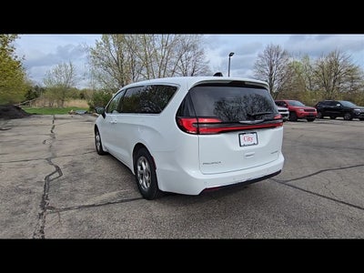 2024 Chrysler Pacifica Limited