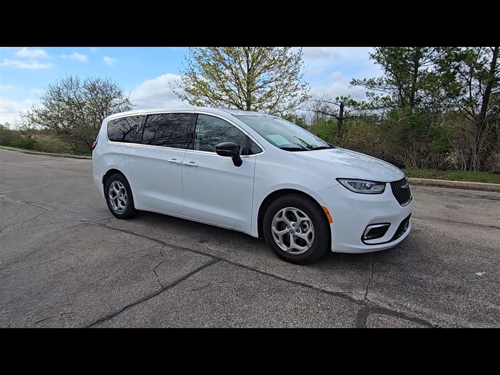 2024 Chrysler Pacifica Limited