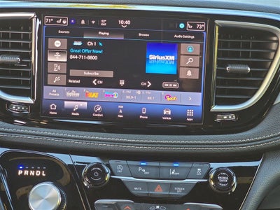 2025 Chrysler Pacifica Limited