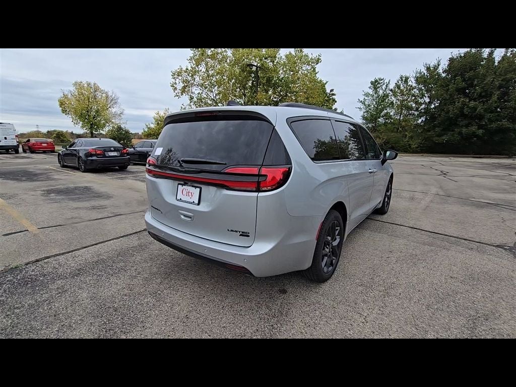 2026 Chrysler Pacifica Limited