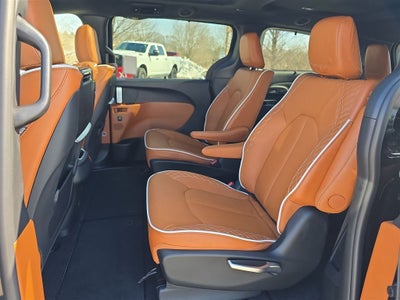 2026 Chrysler Pacifica Pinnacle