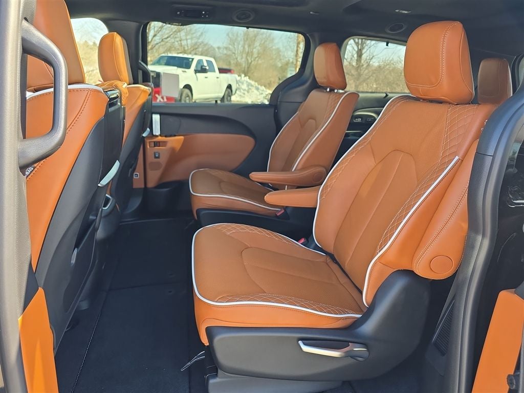 2026 Chrysler Pacifica Pinnacle