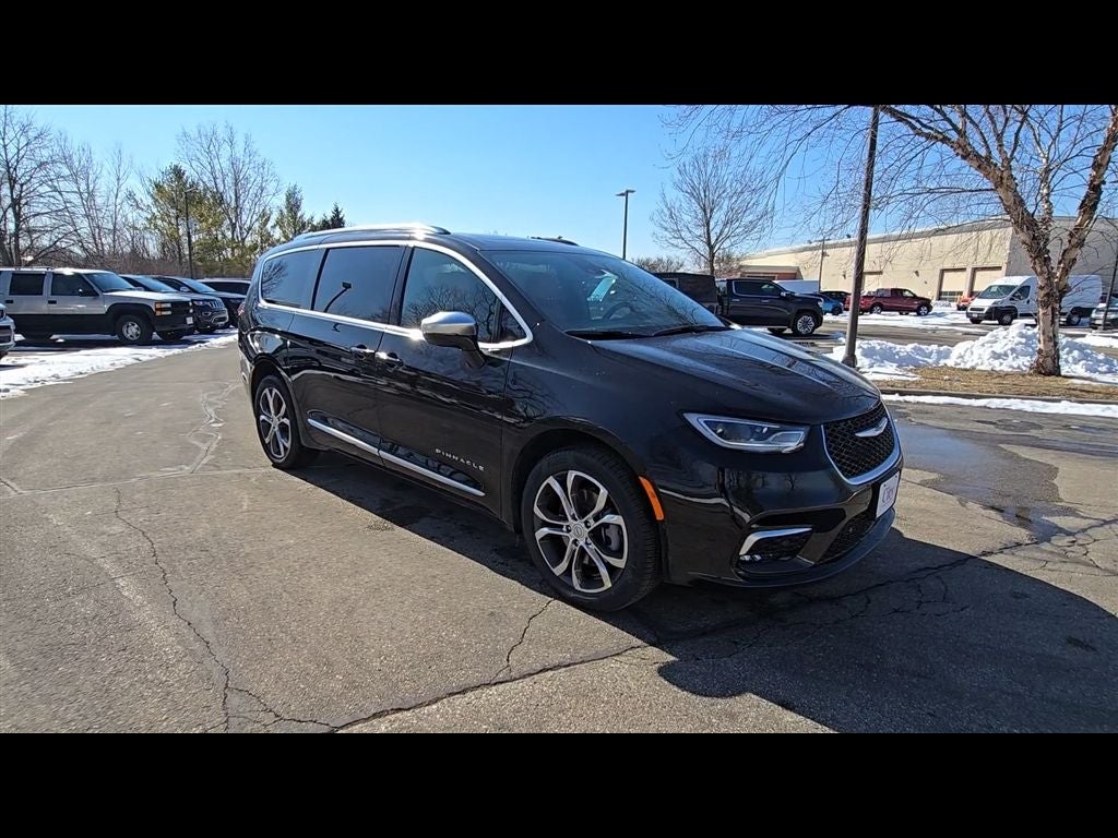 2026 Chrysler Pacifica Pinnacle