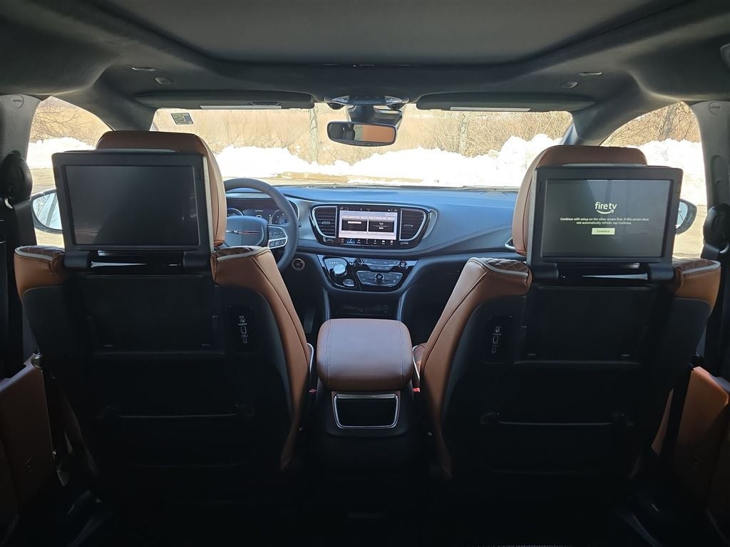 2026 Chrysler Pacifica Pinnacle