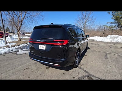 2026 Chrysler Pacifica Pinnacle