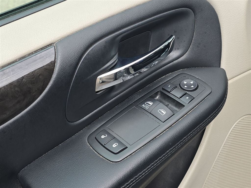 2015 Dodge Grand Caravan AVP