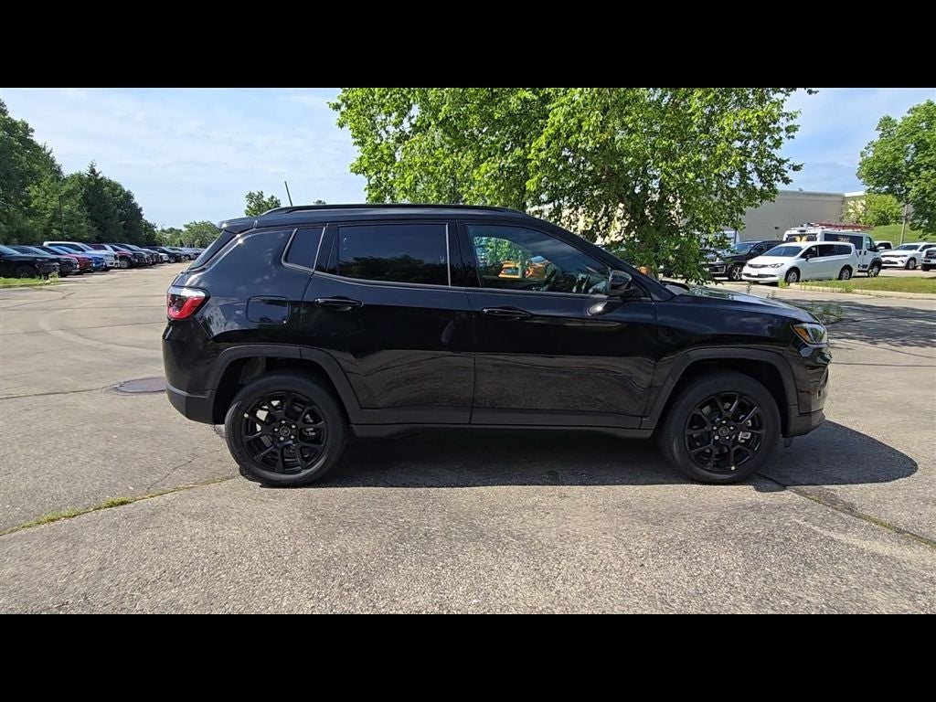 2026 Jeep Compass Altitude