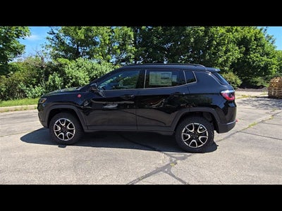 2026 Jeep Compass Trailhawk