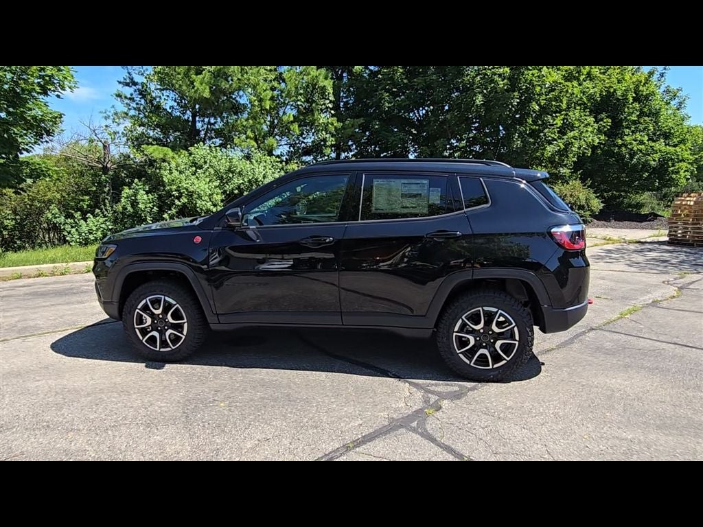 2026 Jeep Compass Trailhawk