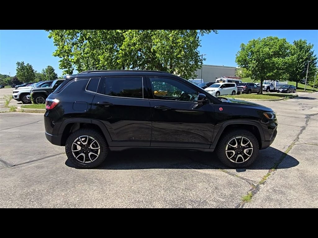 2026 Jeep Compass Trailhawk