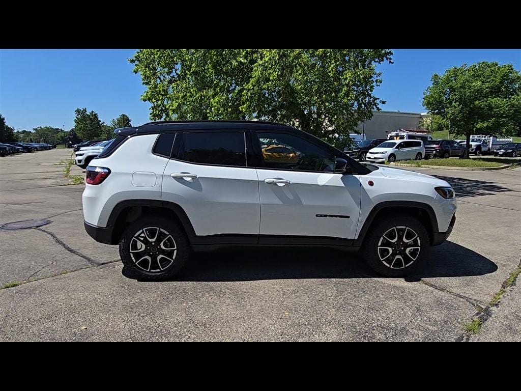 2026 Jeep Compass Trailhawk