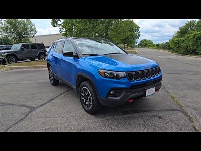 2024 Jeep Compass Trailhawk