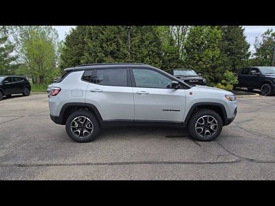 2026 Jeep Compass Trailhawk