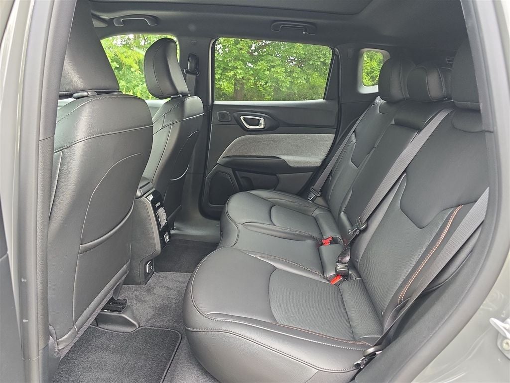 2023 Jeep Compass Latitude Lux