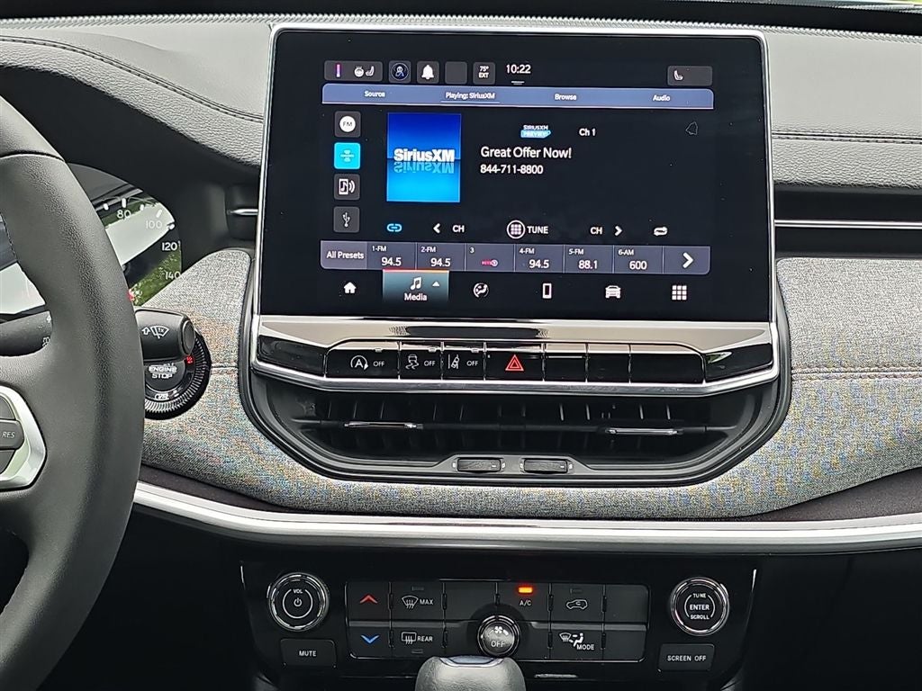 2023 Jeep Compass Latitude Lux