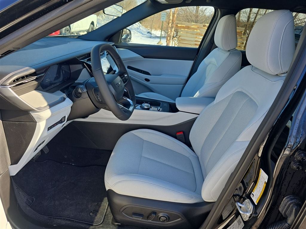 2026 Jeep Cherokee Laredo